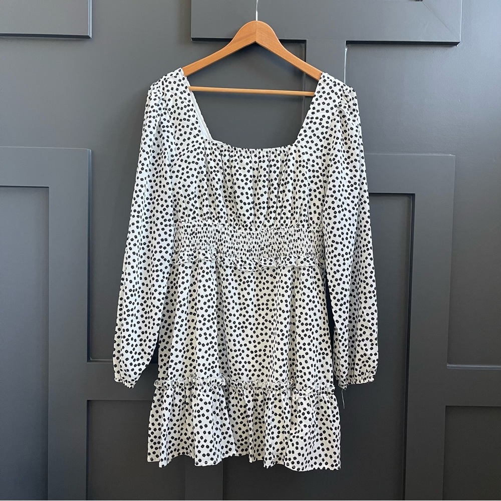 Flower Dobby-Dot Flowy Dress